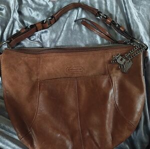 coach soho hobo shoulder bag 2009